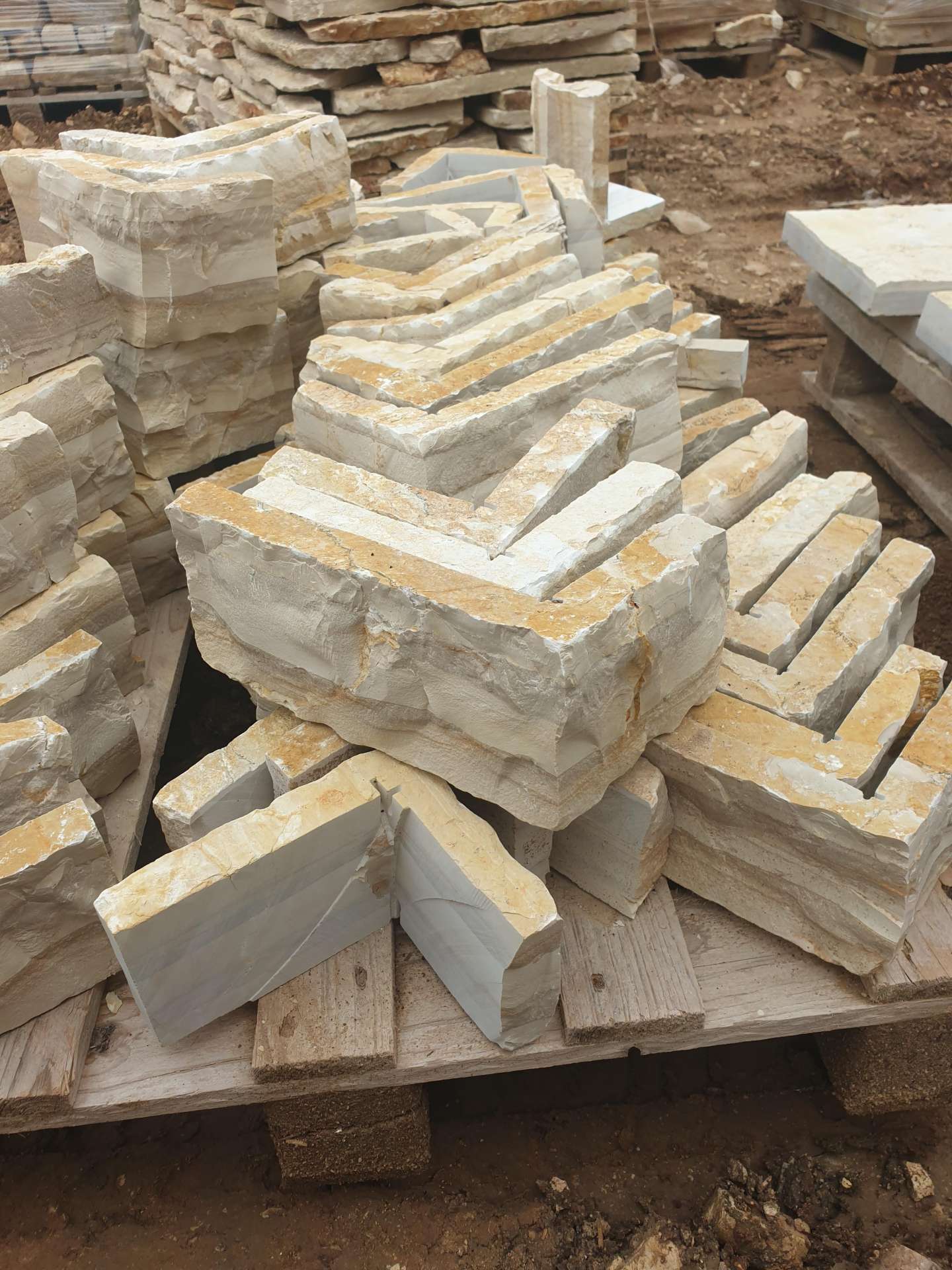 Stone elements